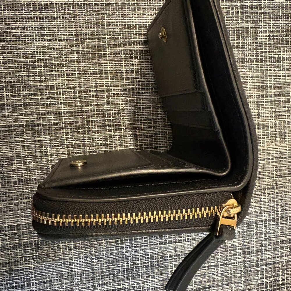 Tory Burch Bifold Wallet - Picture 4 of 5